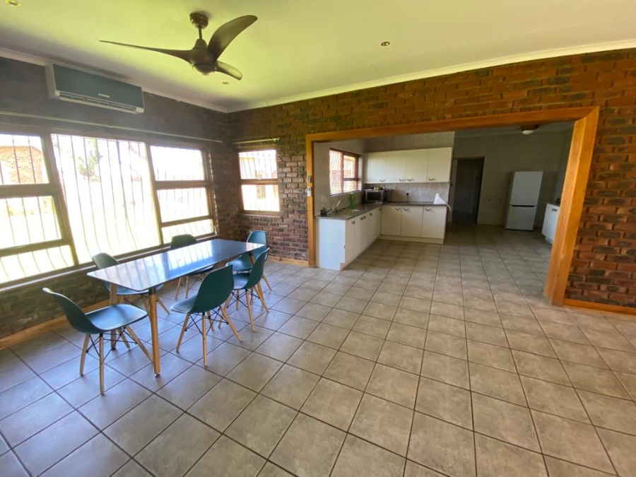 8 Bedroom Property for Sale in Parys Free State